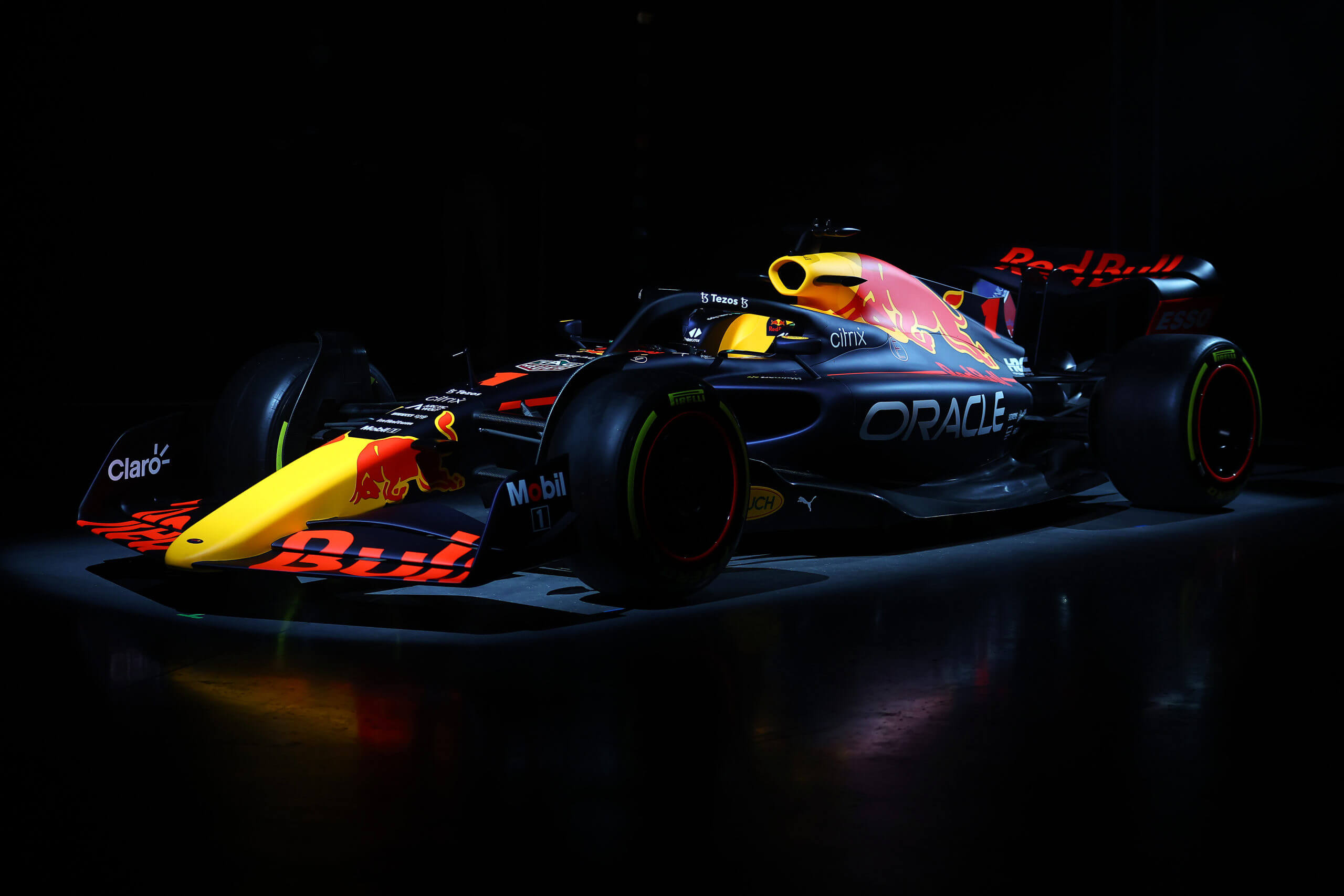RB-19 Vehiculo piloteado por el ultimo campeon de la F1 Max Verstappen