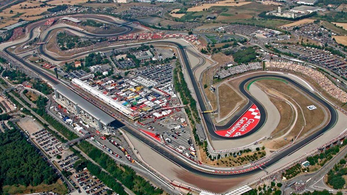 Imagen aerea desde la curva 3 del circuito de barcelona