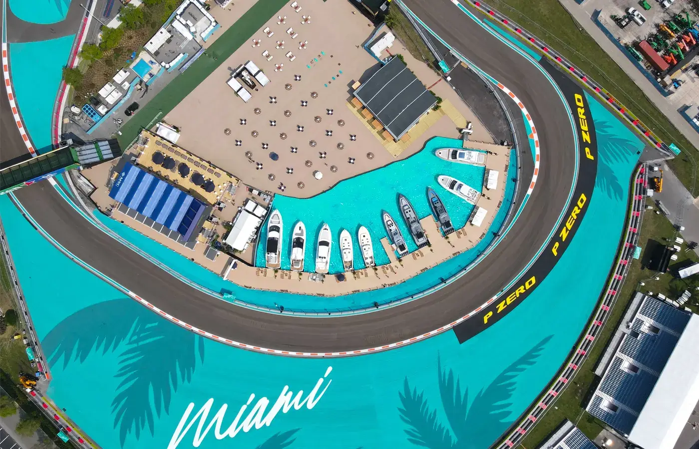 Foto aerea de la pileta falsa del circuito Internacional de Miami