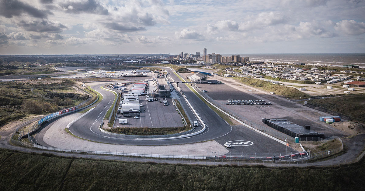 Fotografia de la curva 1 del circuito de Zandvoort